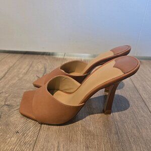 Tony Bianco Bosco Mule